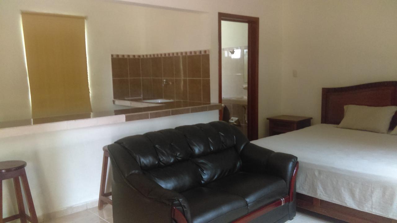 Posada Amistad Mérida Esterno foto